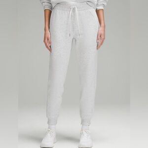 NWT Lululemon Scuba HR Jogger * French Terry